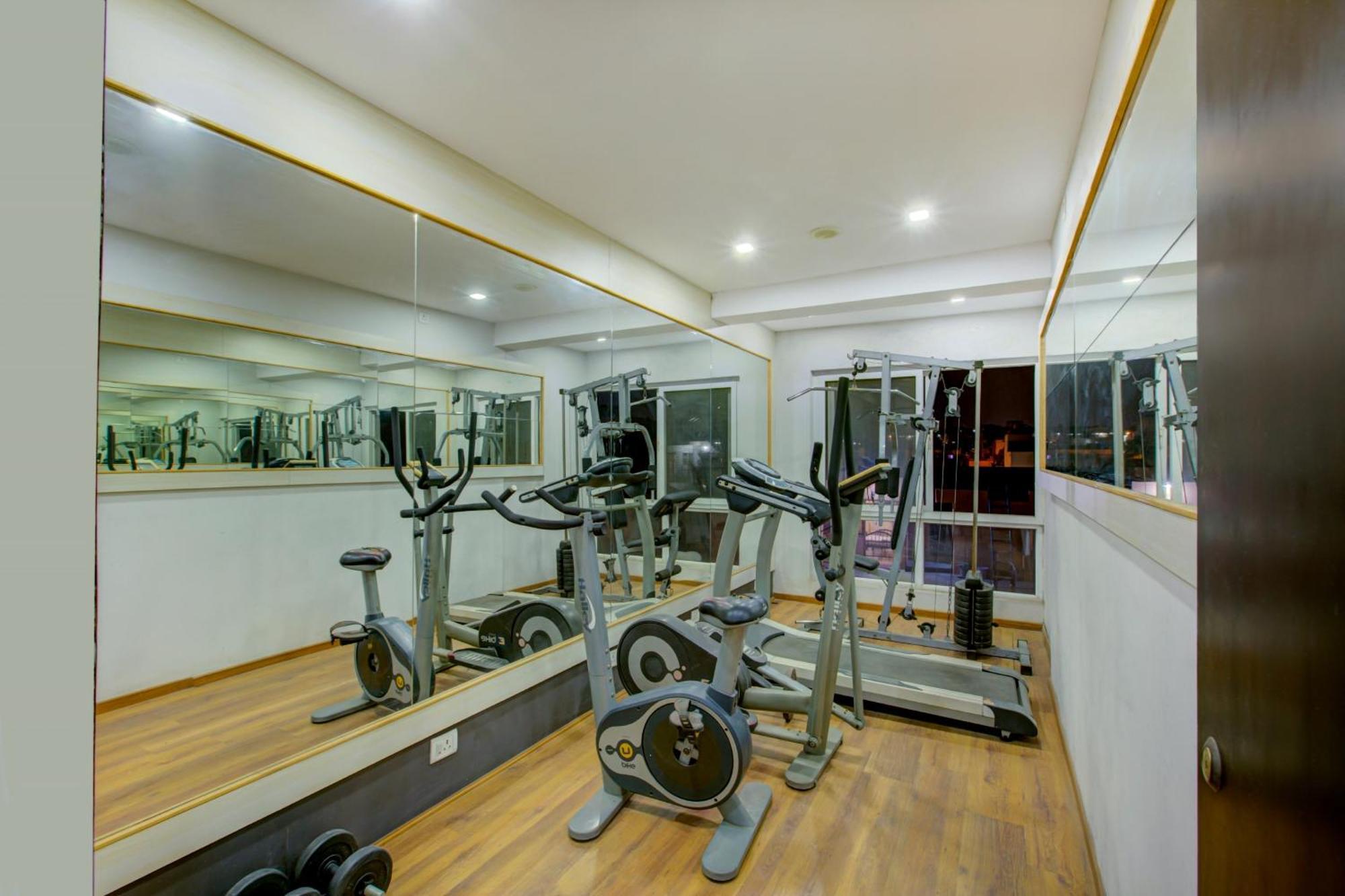 Super Townhouse Oak Jvh Hotel Bangalore Luaran gambar