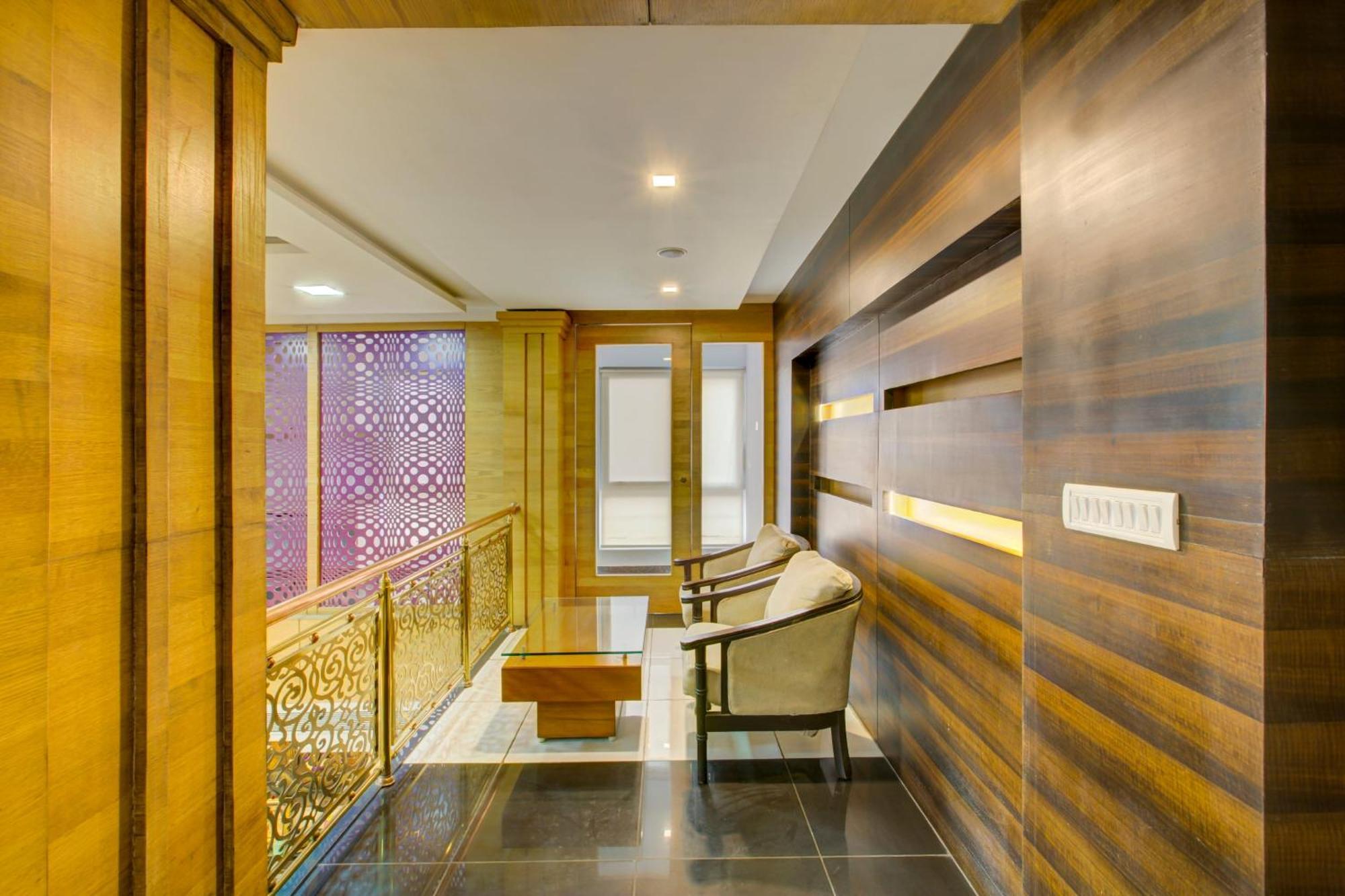 Super Townhouse Oak Jvh Hotel Bangalore Luaran gambar