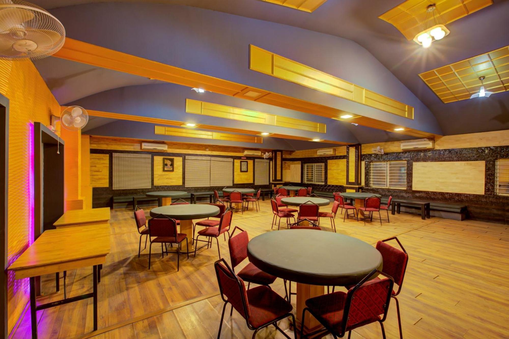 Super Townhouse Oak Jvh Hotel Bangalore Luaran gambar