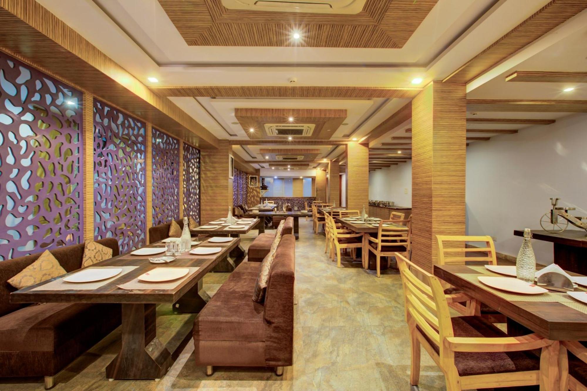 Super Townhouse Oak Jvh Hotel Bangalore Luaran gambar