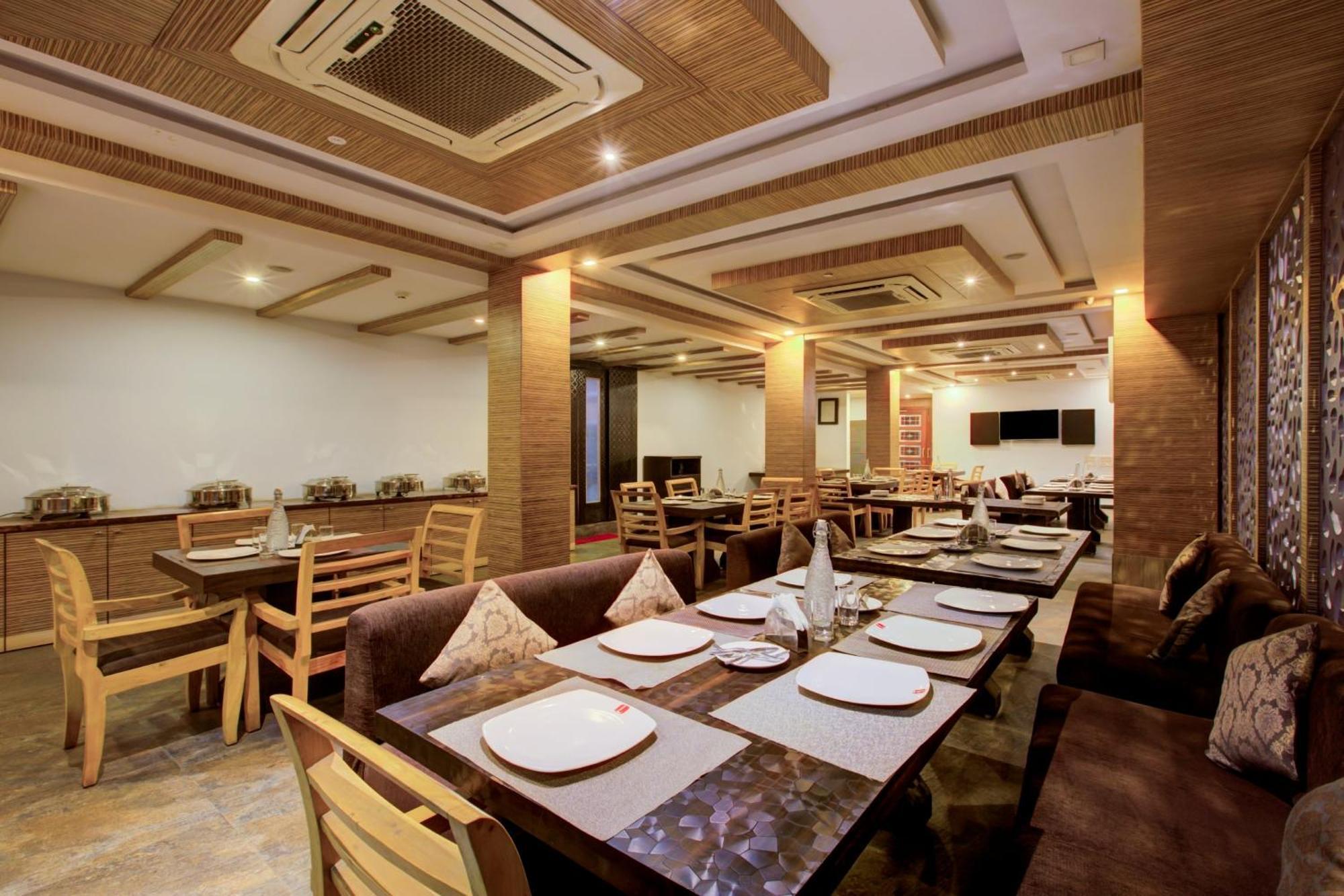 Super Townhouse Oak Jvh Hotel Bangalore Luaran gambar